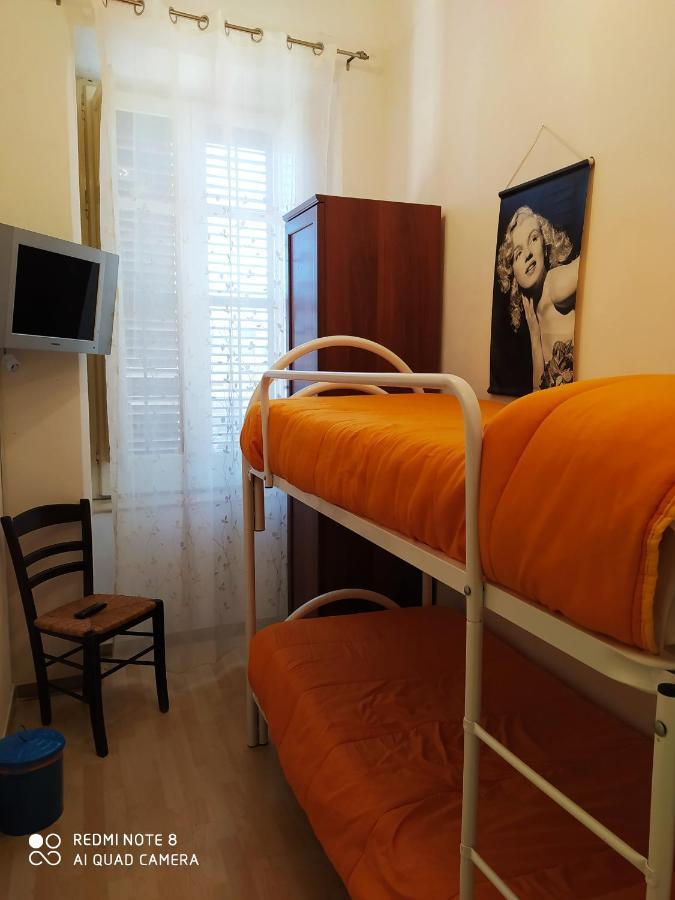 Agli Antichi Quartieri Apartments & Room Алкамо Екстериор снимка