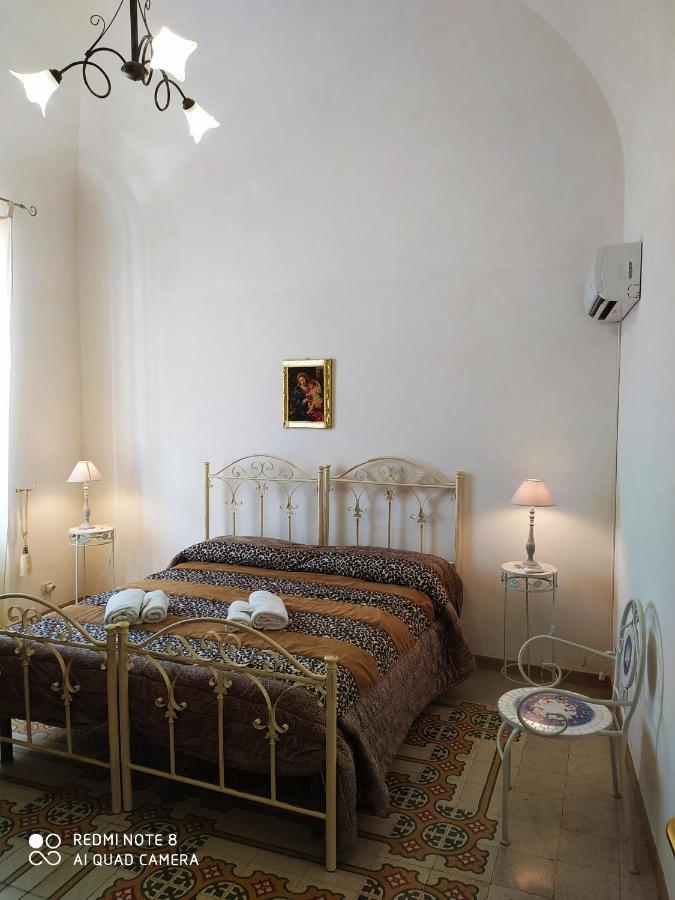 Agli Antichi Quartieri Apartments & Room Алкамо Екстериор снимка