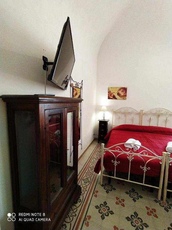 Agli Antichi Quartieri Apartments & Room Алкамо Екстериор снимка