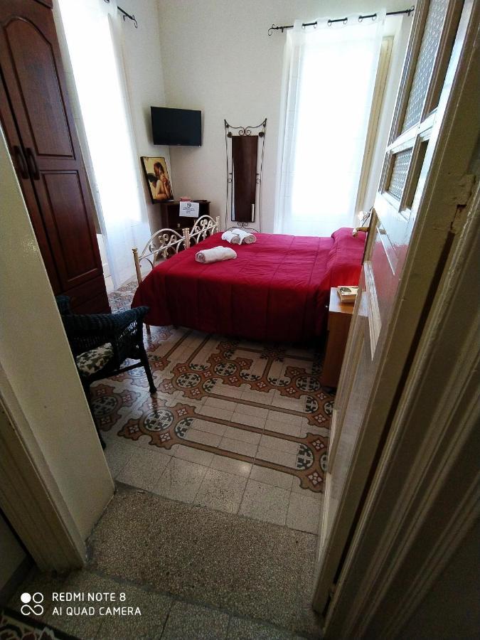 Agli Antichi Quartieri Apartments & Room Алкамо Екстериор снимка